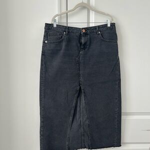 H&M Black Denim Skirt
